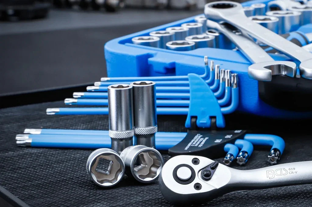 Werkzeuge & Werkstatt