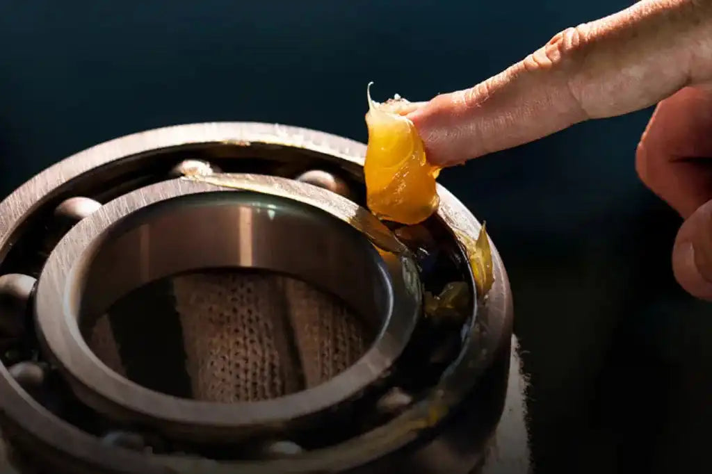 Einbringen von Lagerfett